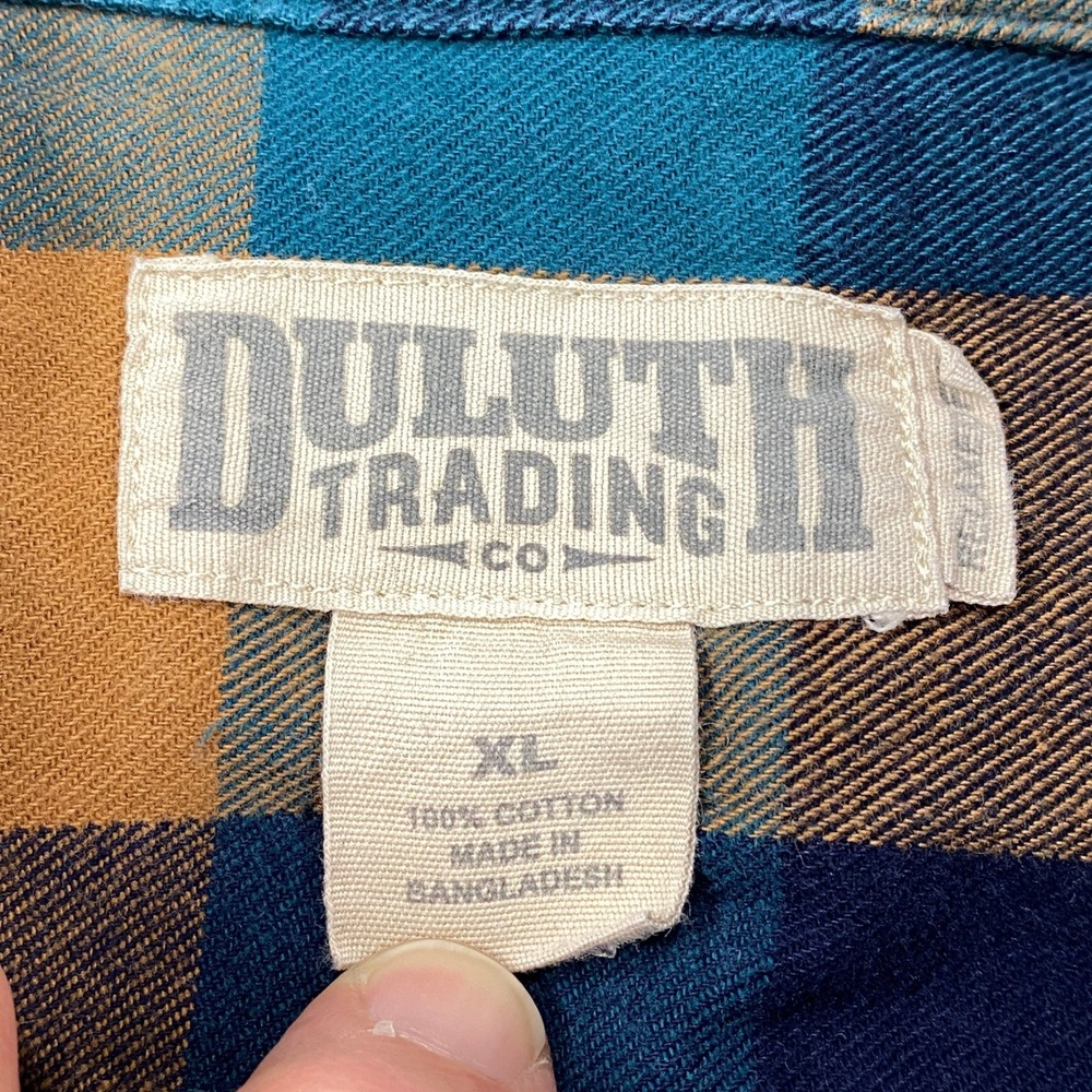 Duluth Trading Co Flannel Shirt Mens XL Plaid Cotton Relaxed Blue Tan Workwear - Picture 3 of 8